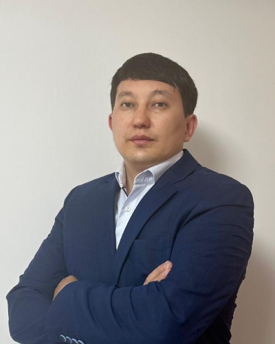 Zhengis Myrzabekov, Director