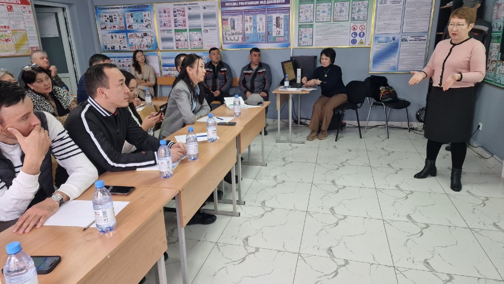 На базе АО «АзияАгроФуд» прошел семинар по подготовке специалистов-наставников
