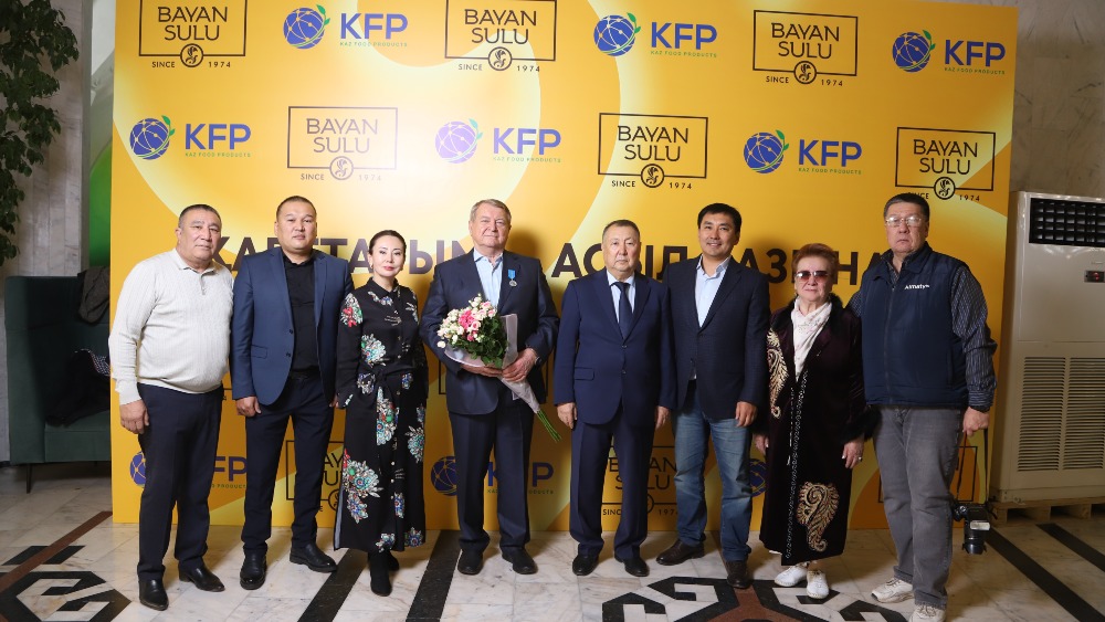 KazFoodProducts холдингі және «Баян Сұлу» кондитерлік фабрикасы Қарттар күніне арналған шараны қолдады